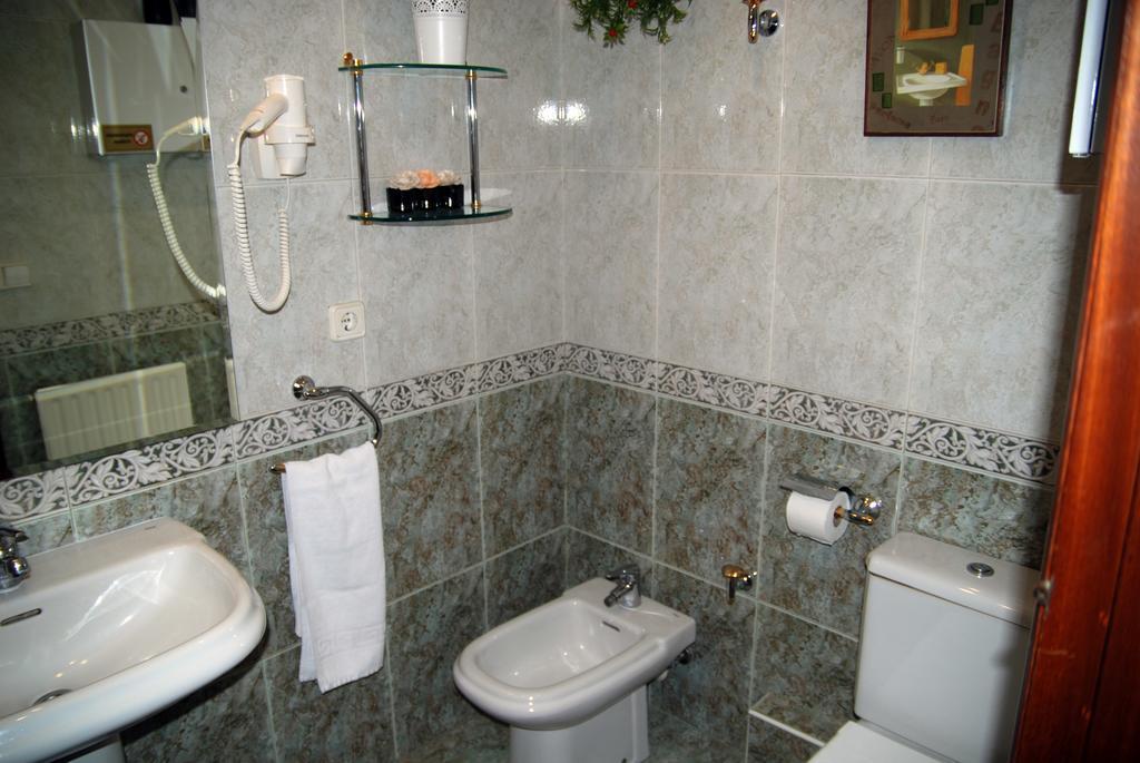 Pension Araba Vitoria-Gasteiz Buitenkant foto
